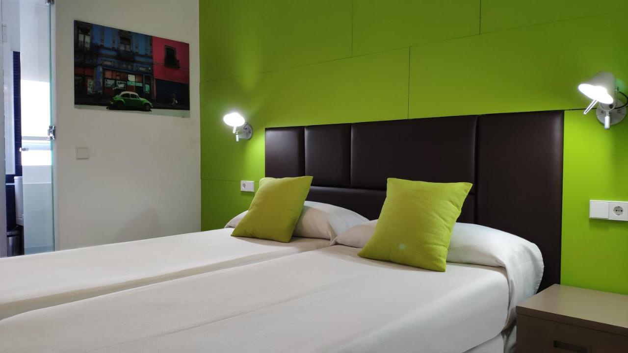 Huespedes Sa Font Hotel Ibiza Kültér fotó